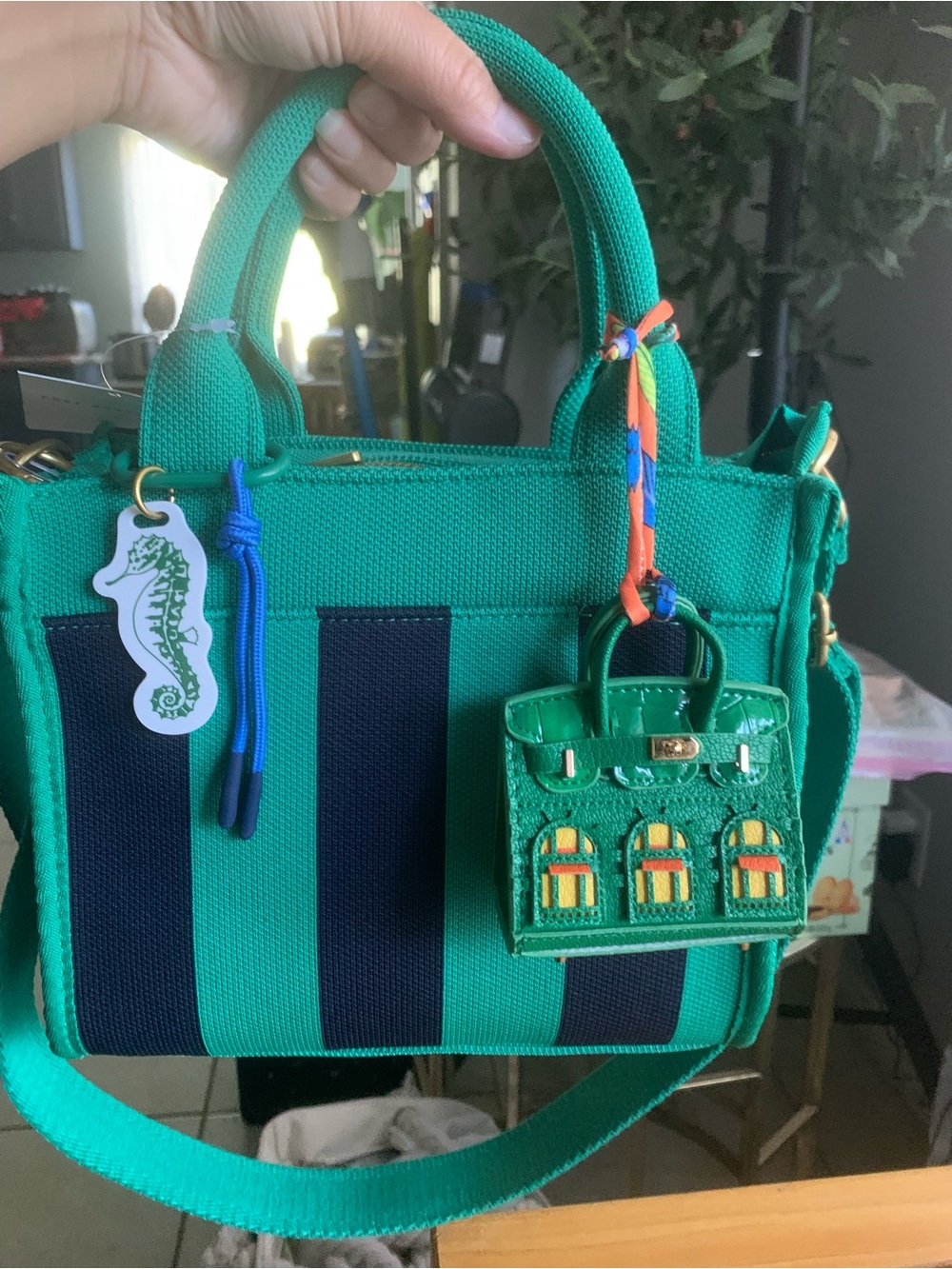 NWT Free Assembly Seahorse Carabiner Keychain in Green & Blue bag charm
